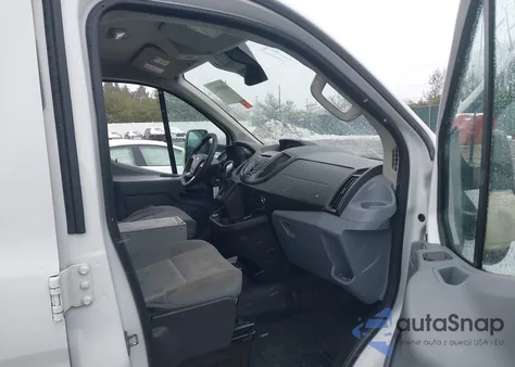 2019 Ford Transit-250 z USA, uszkodzony, nr VIN 1FTYR1ZM2KKB84711